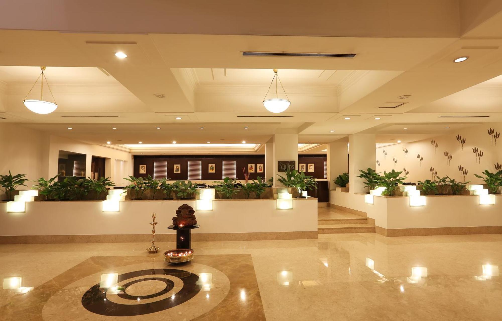 Greenpark Hyderabad Bagian luar foto