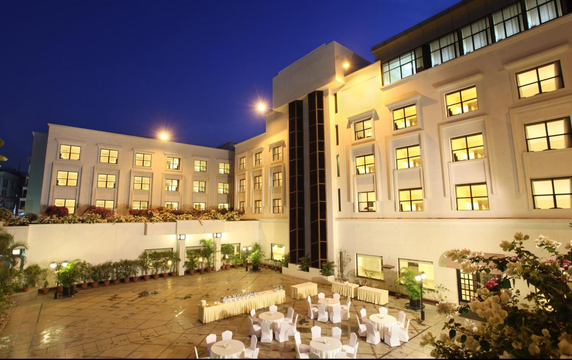 Greenpark Hyderabad Bagian luar foto