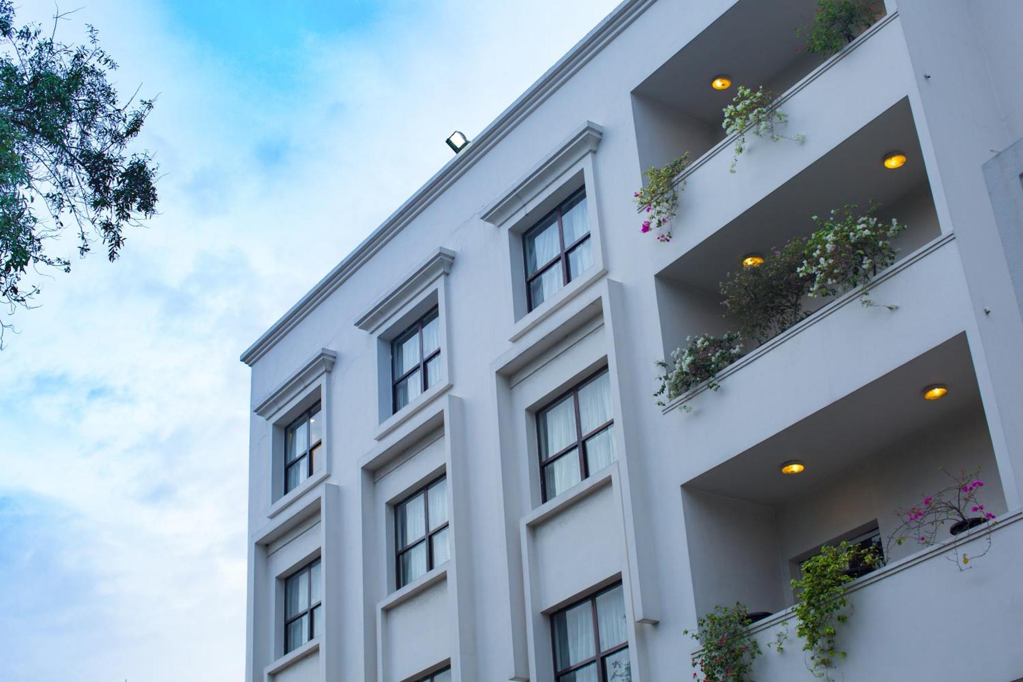 Greenpark Hyderabad Bagian luar foto